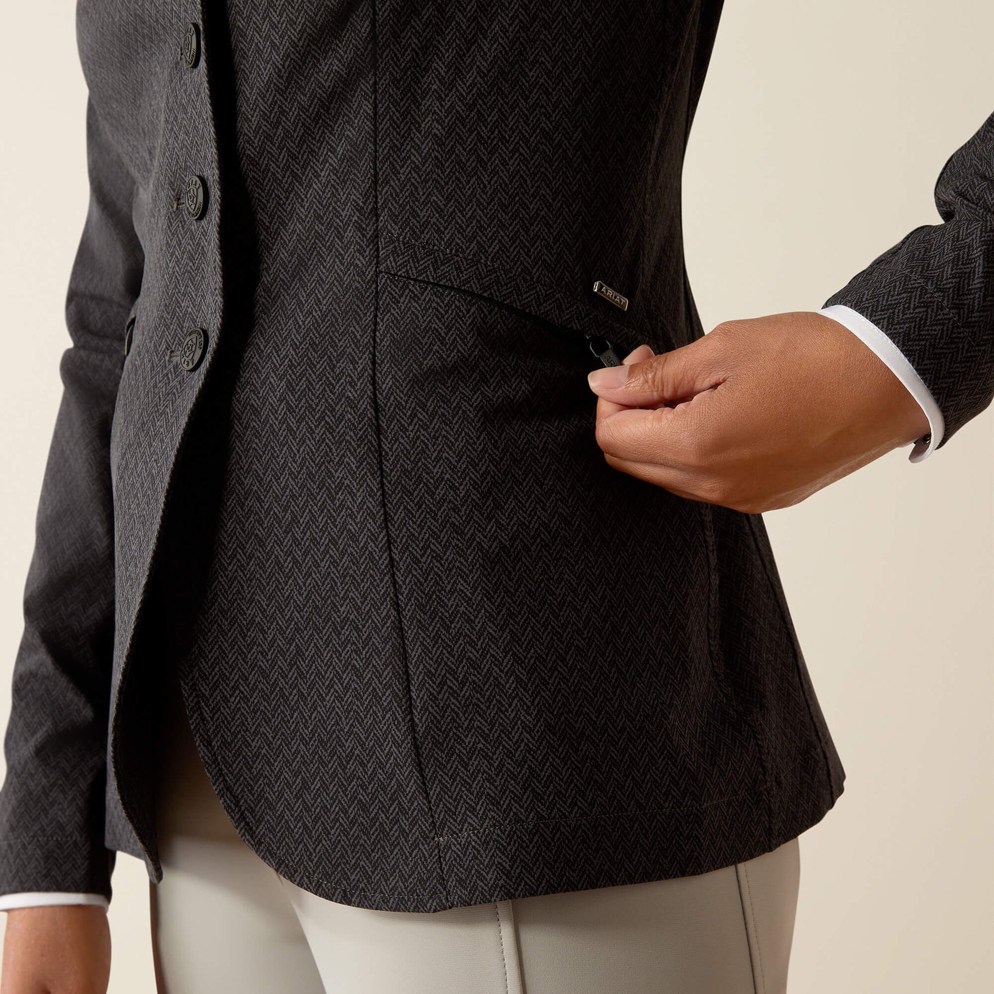 Artico 2.0 Show Coat Ariat Sale