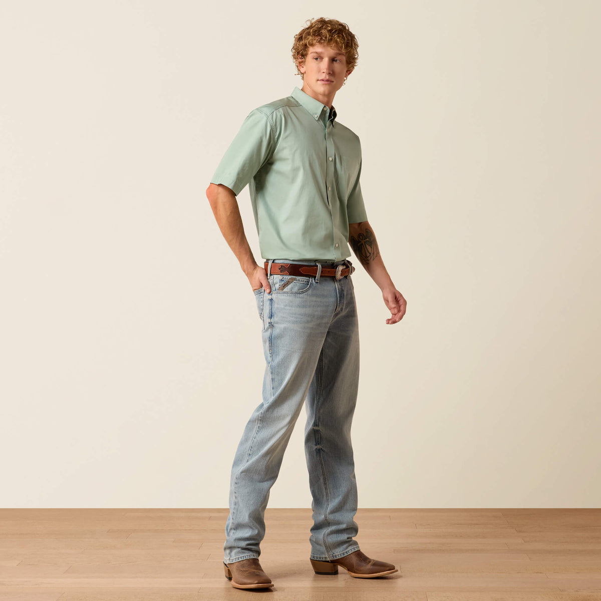 Lightweight Twill Classic Fit Shirt Ariat Sale